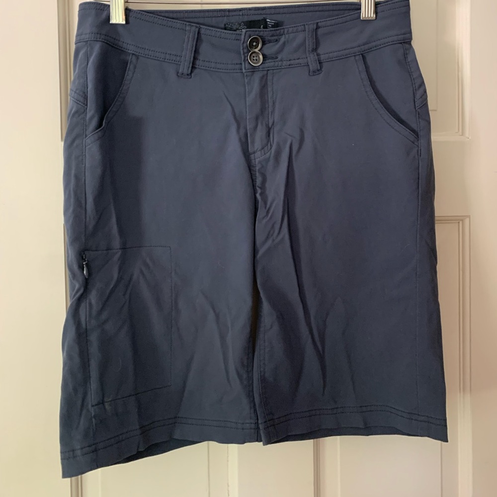 Prana short - grey size 4